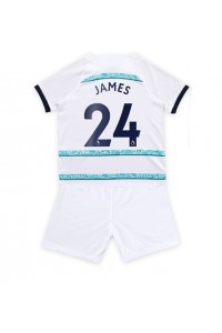 Fotbalové Dres Chelsea Reece James #24 Dětské Venkovní Oblečení 2022-23 Krátký Rukáv (+ trenýrky)